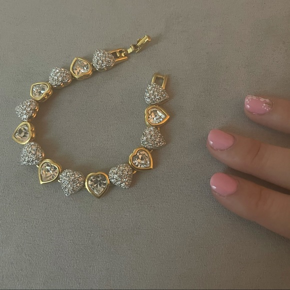 Swarovski Crystal Heart Link Bracelet - Picture 10 of 12